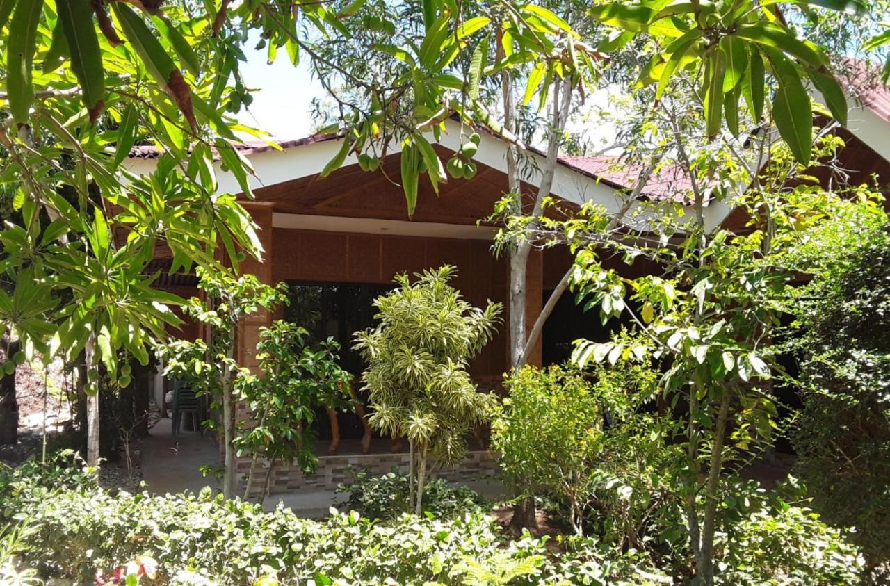 Adayo Cove Resort Siquijor Exteriör bild