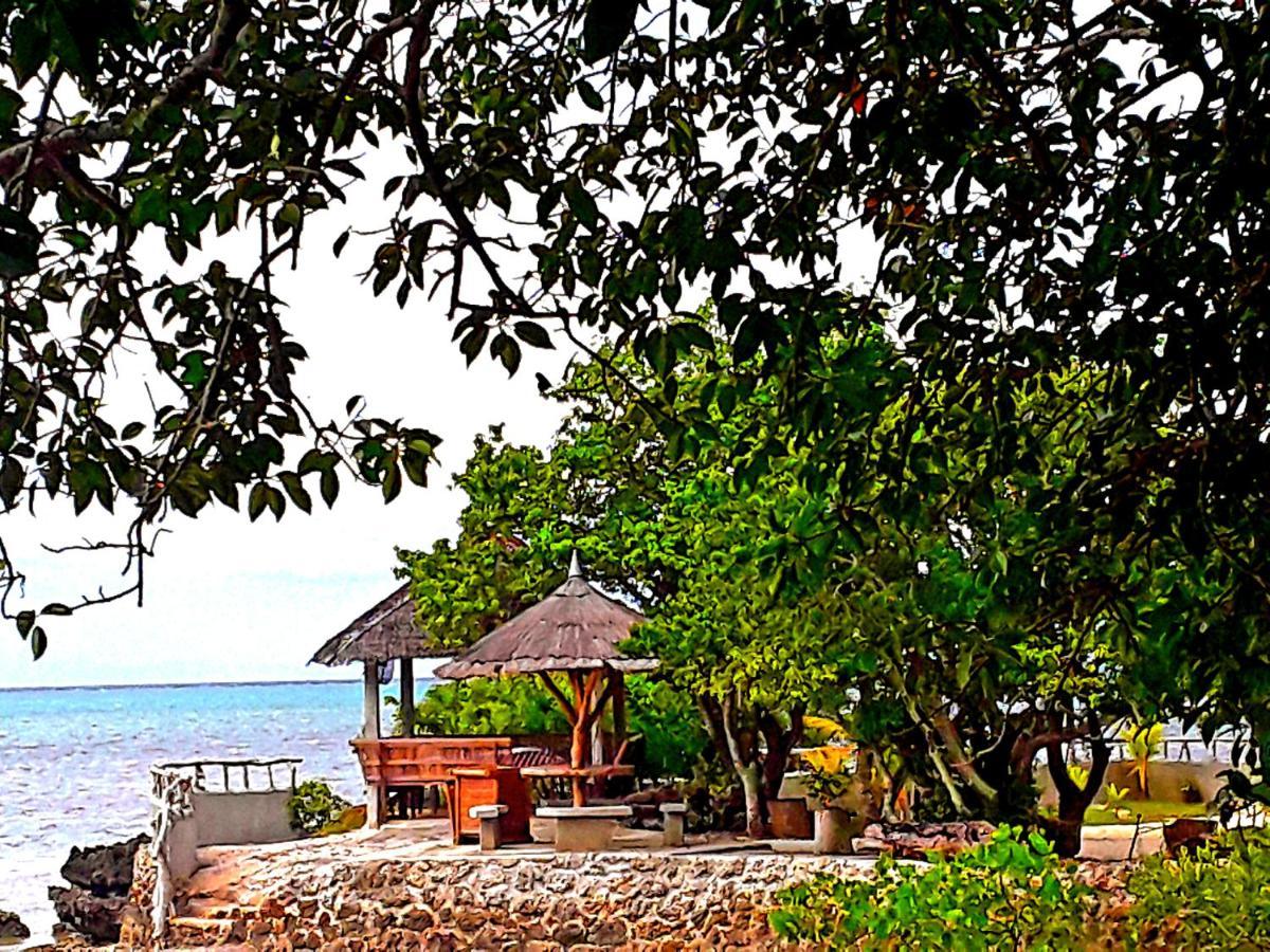 Adayo Cove Resort Siquijor Exteriör bild