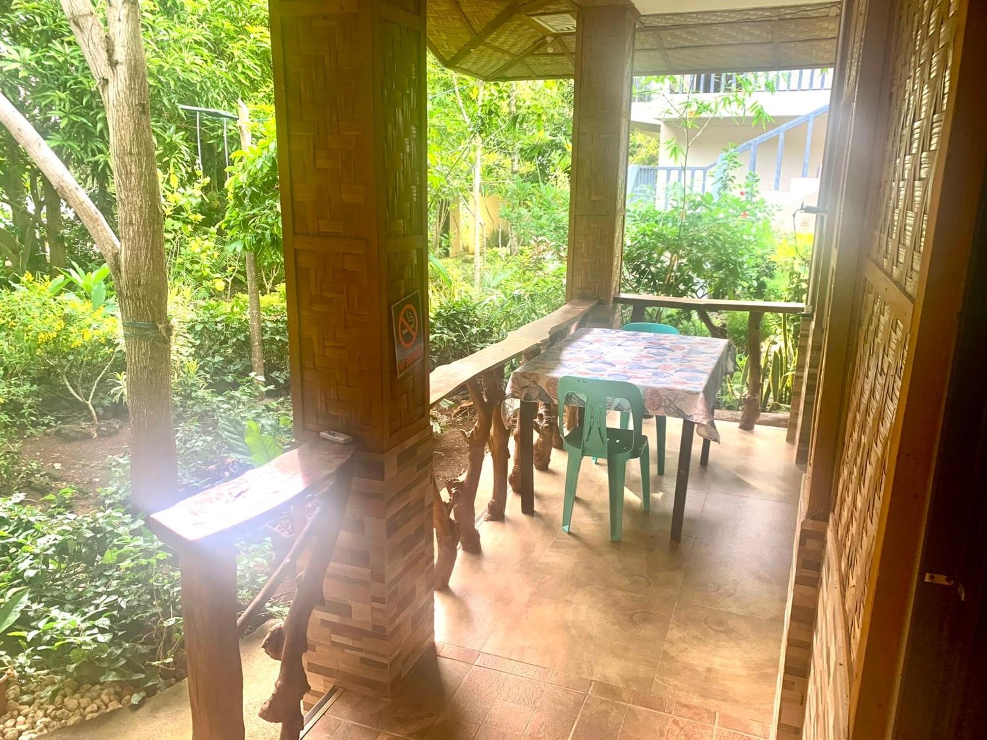 Adayo Cove Resort Siquijor Exteriör bild
